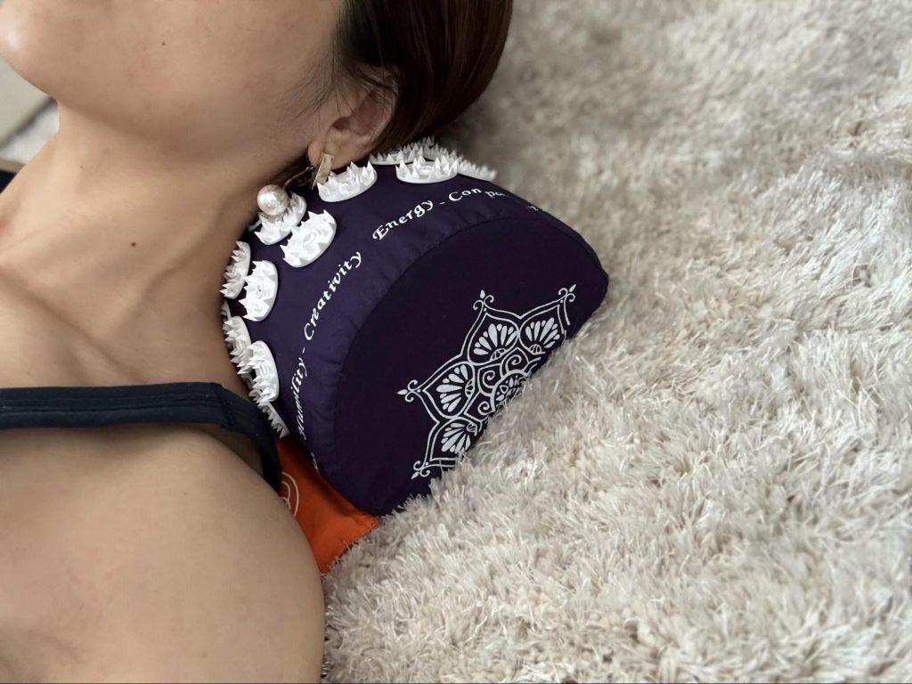 悶絶注意】シャクティマット オリジナル vs アドバンス！痛みに悶える