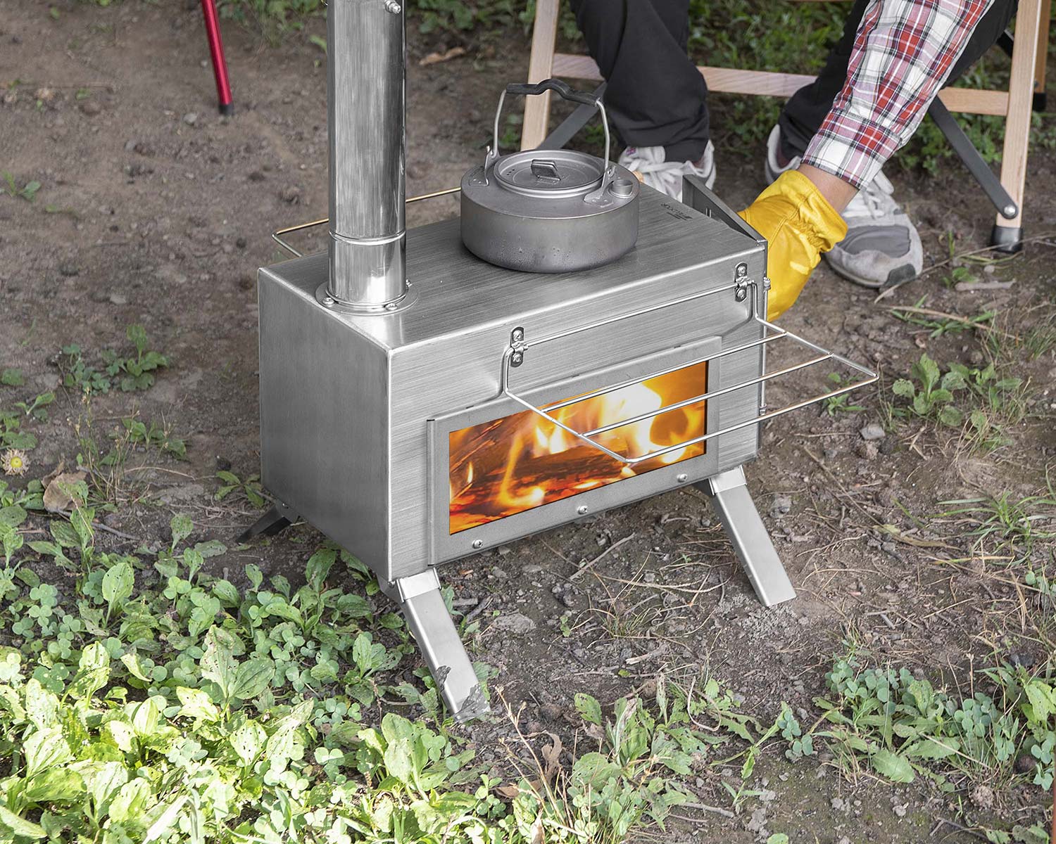 FIELDOOR（フィールドア） | 薪ストーブ 2面ガラス窓タイプ