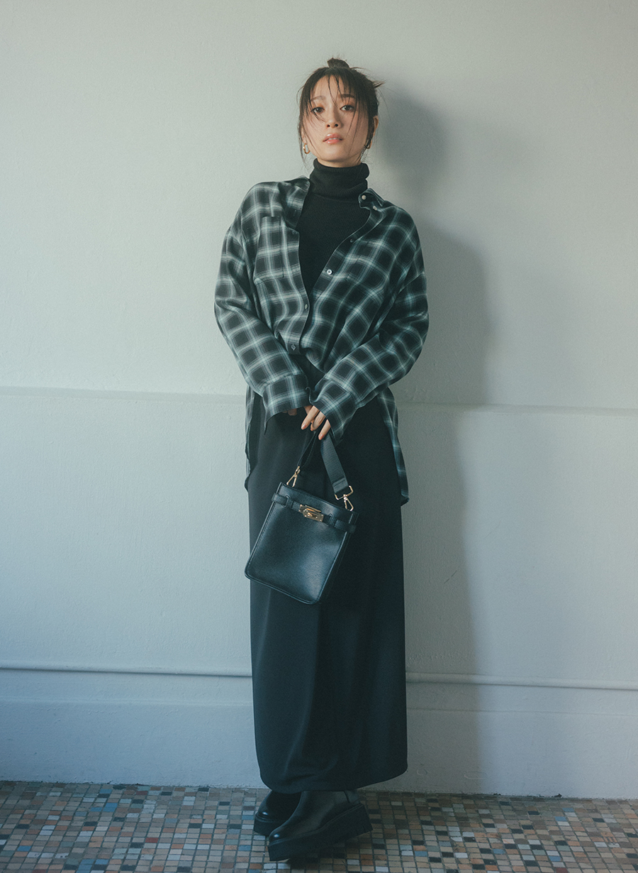 マルチWAYミニショルダーポーチ｜LOUNIE（ルーニィ）公式サイト／公式