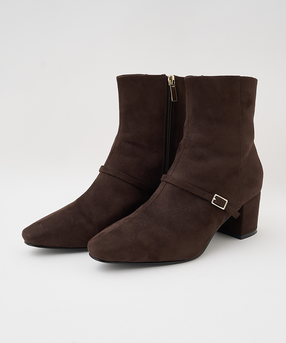 ベルテッドショートブーツ｜Stola.（ストラ）公式通販サイト