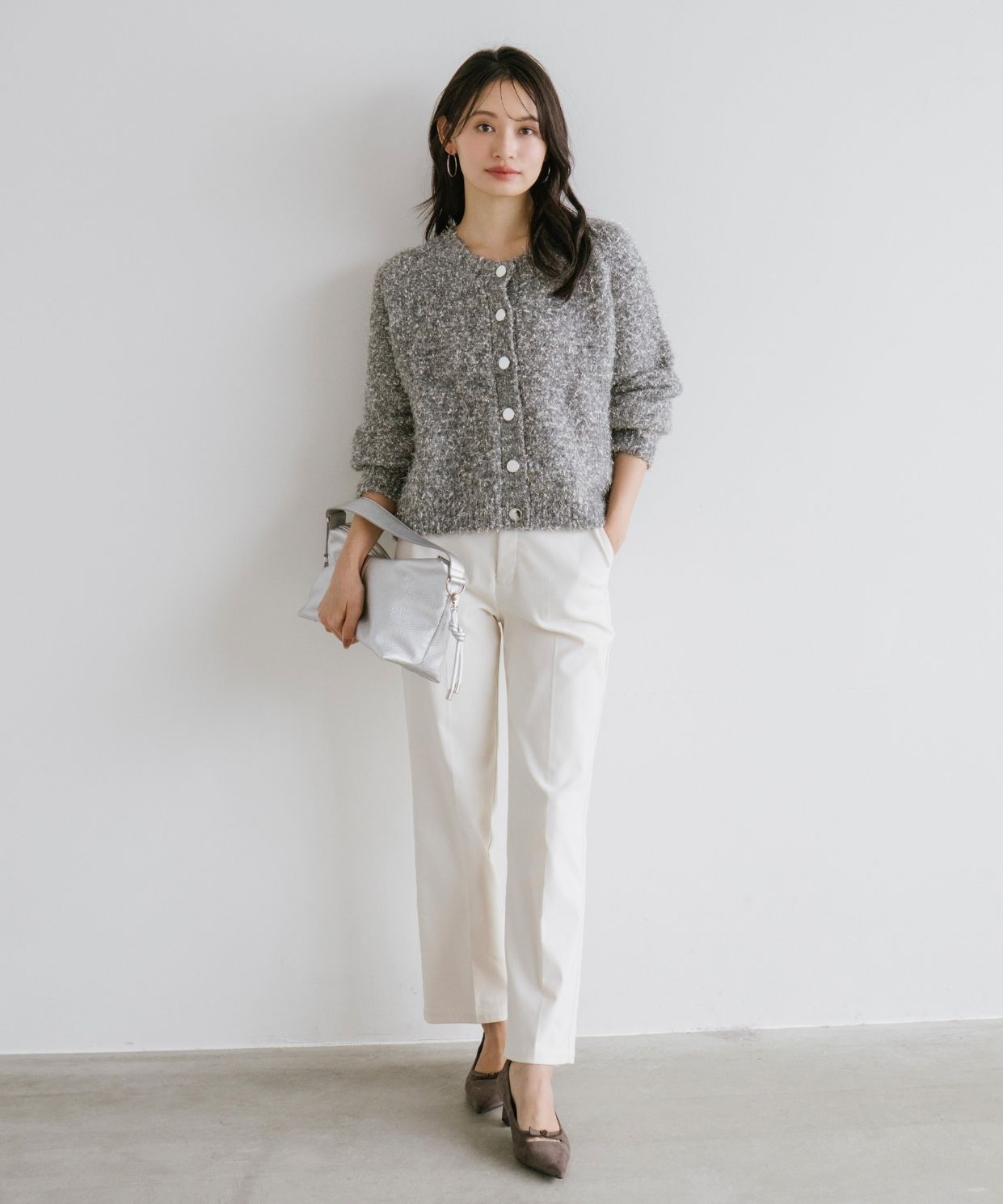 キラキラフェザーニットカーディガン｜Stola.（ストラ）公式通販サイト