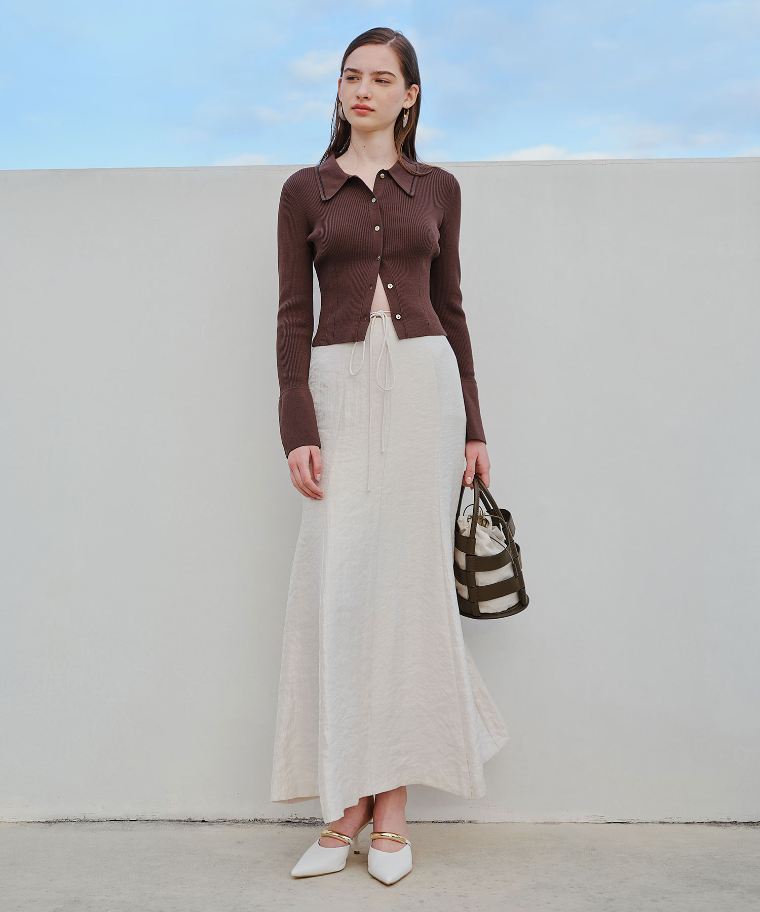 ゴールドモチーフポインテッドミュール｜PETAL ONLINE（ペタルオンライン）