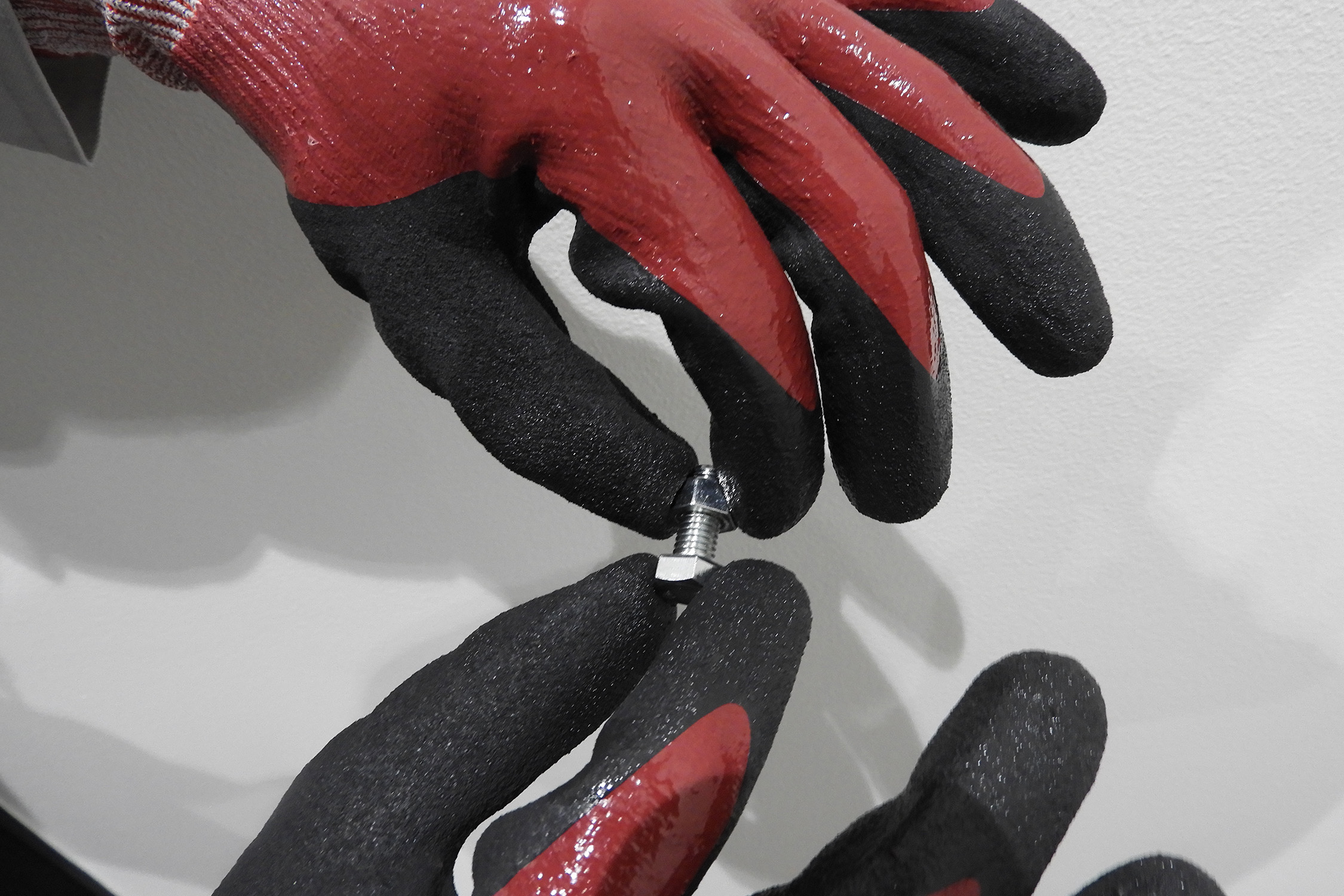 耐切創手袋DEXCUT DC-718 | 耐切創手袋・作業用手袋の株式会社ウィード