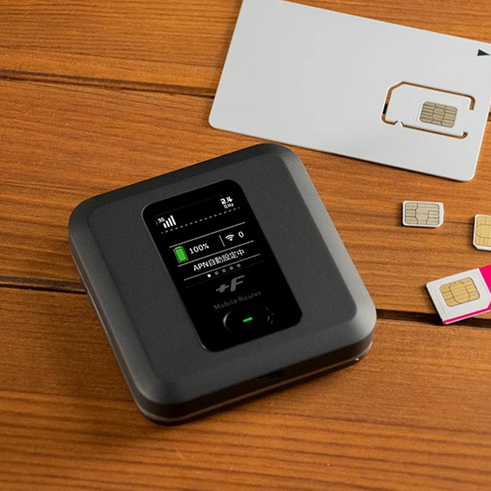 モバイルルーター+F FS040W 富士ソフト | モバイルルーターを最安値