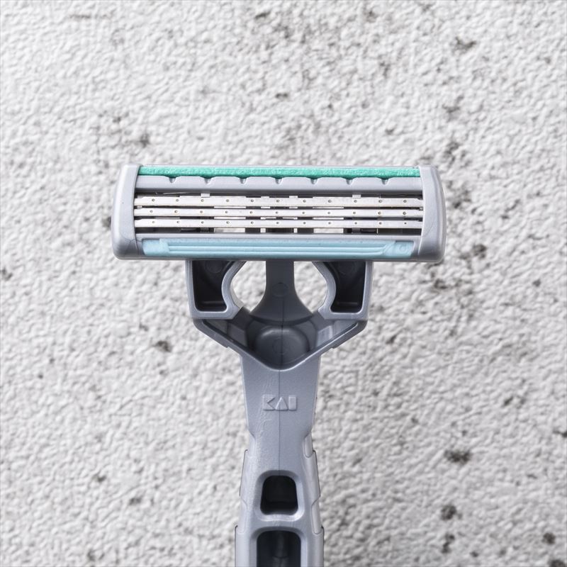 besty (ベスティ―) EX3 3本入 | 貝印公式オンラインストア BtoB | 法人