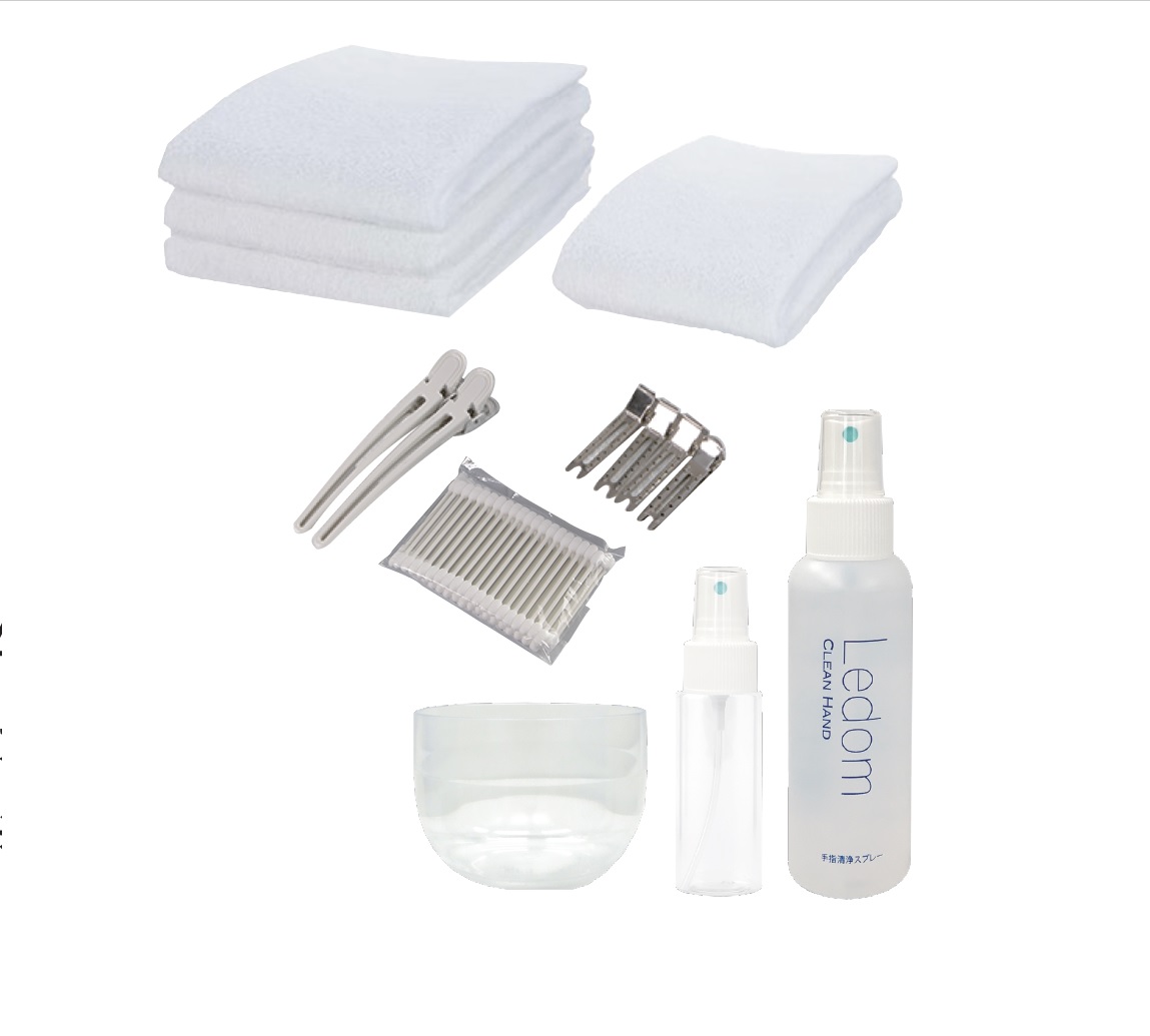 美容学生からプロまで対応するメイクアップ商品やコスメならLUXE