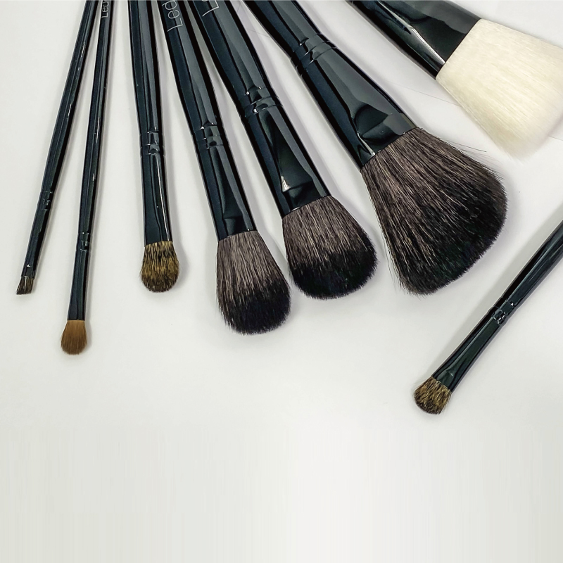 Ledom | 美容学生からプロまで対応するメイクアップ商品やコスメなら