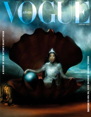女性情報誌 Vogue Arabia Magazine January 2023 女性情報誌 Vogue