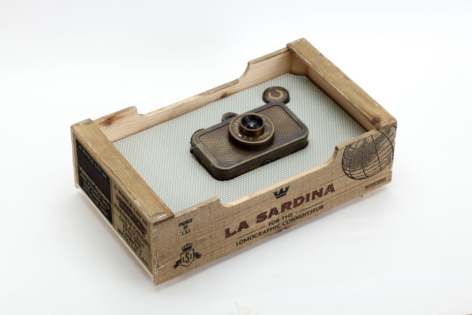La Sardina - Fred Perry 60th Anniversary - A Lomography camera