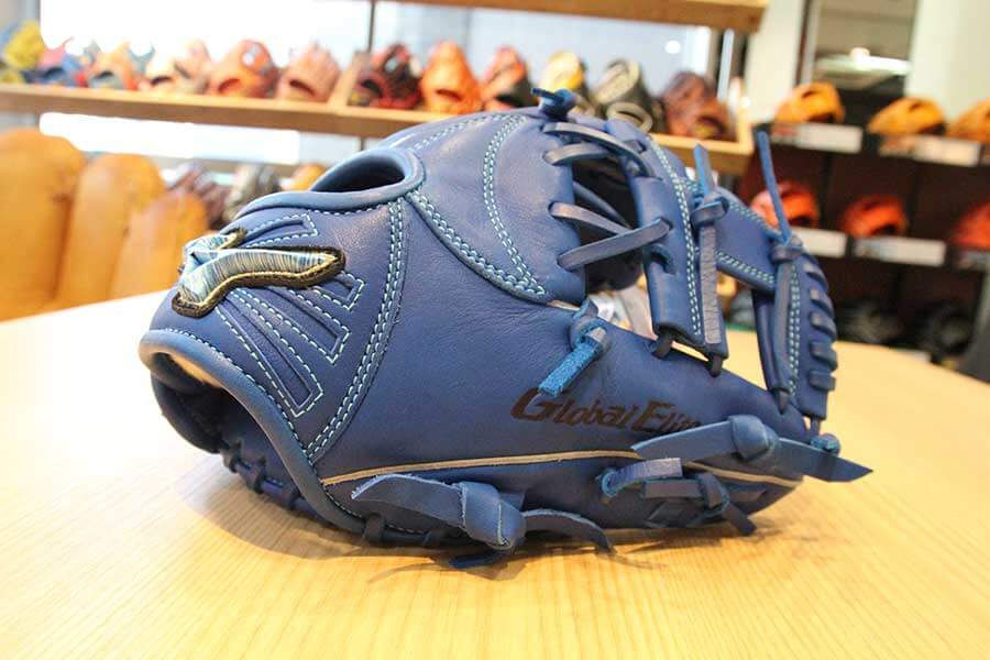 トッププロも愛用するミズノの世界にひとつだけのグラブ