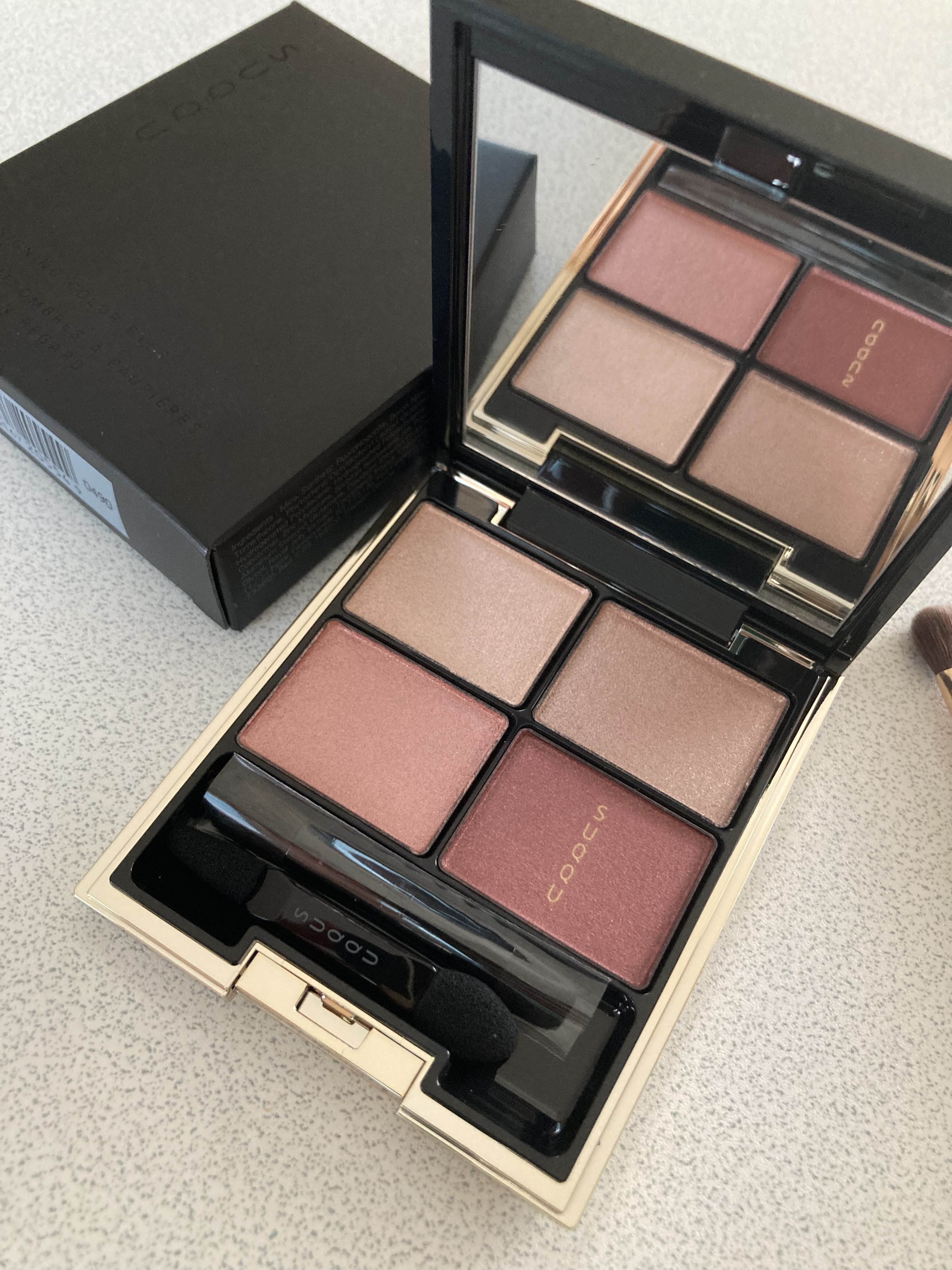 SUQQU(スック) / デザイニング カラー アイズ 04 絢撫子(AYANADESHIKO