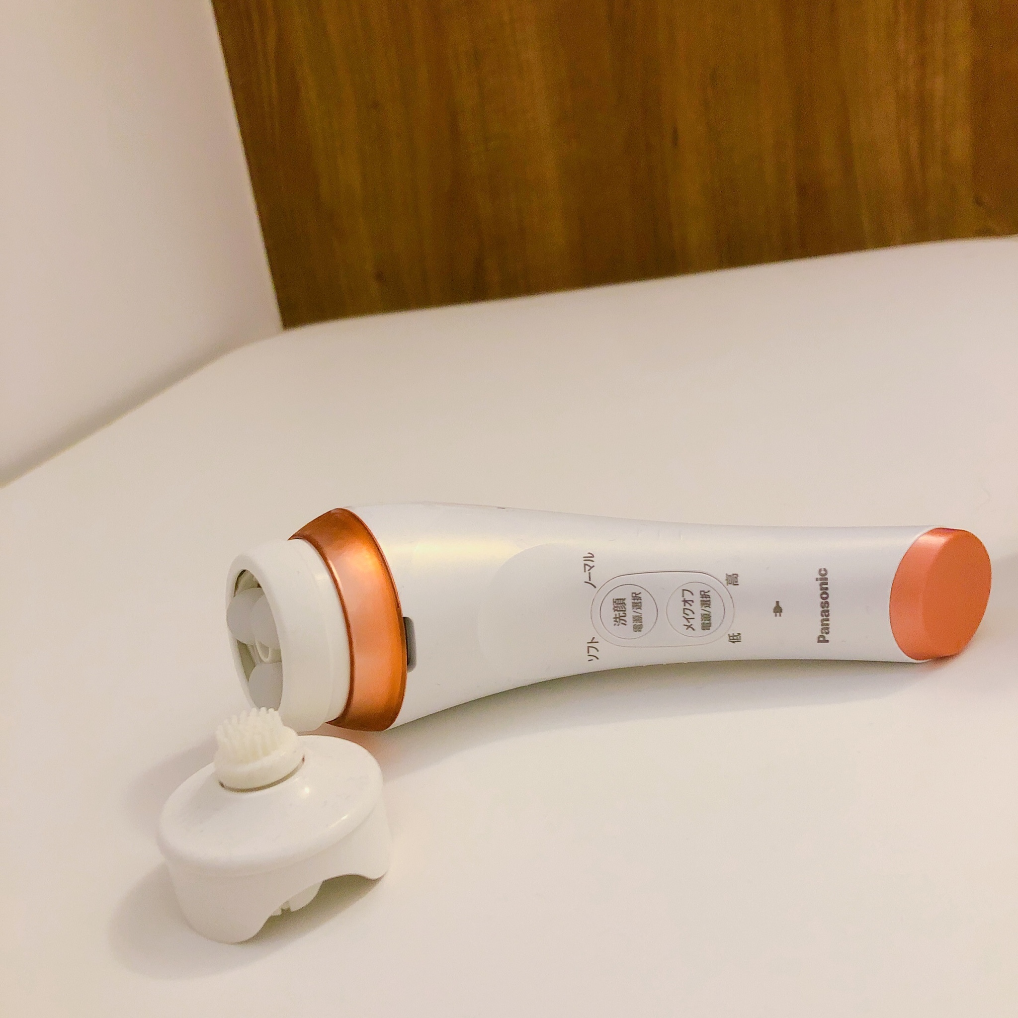 Panasonic / 洗顔美容器 濃密泡エステ EH-SC65-Pの公式商品情報｜美容