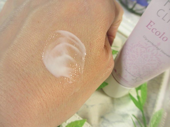 ヒノキ肌粧品 / エコロヴェールの公式商品情報｜美容・化粧品情報は