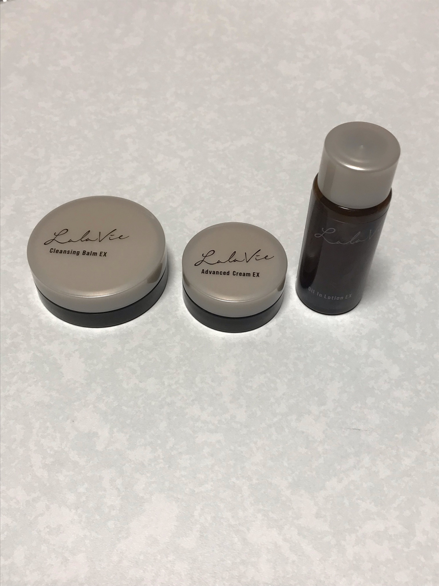 Lala Vie (ララヴィ) / アドバンストクリームEXの公式商品情報｜美容