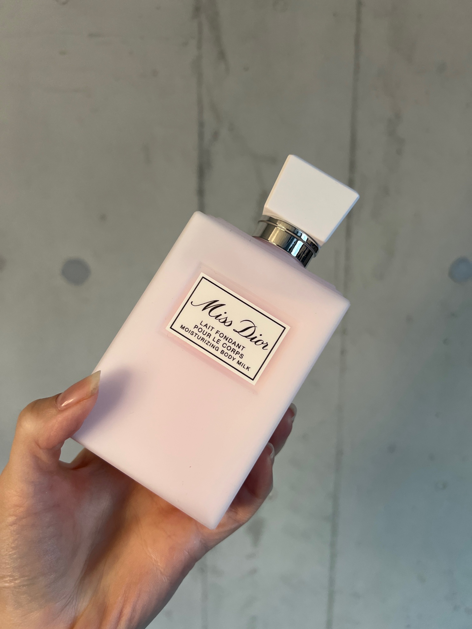 ディオール / ミス ディオール ボディ ミルク(旧)の公式商品情報｜美容