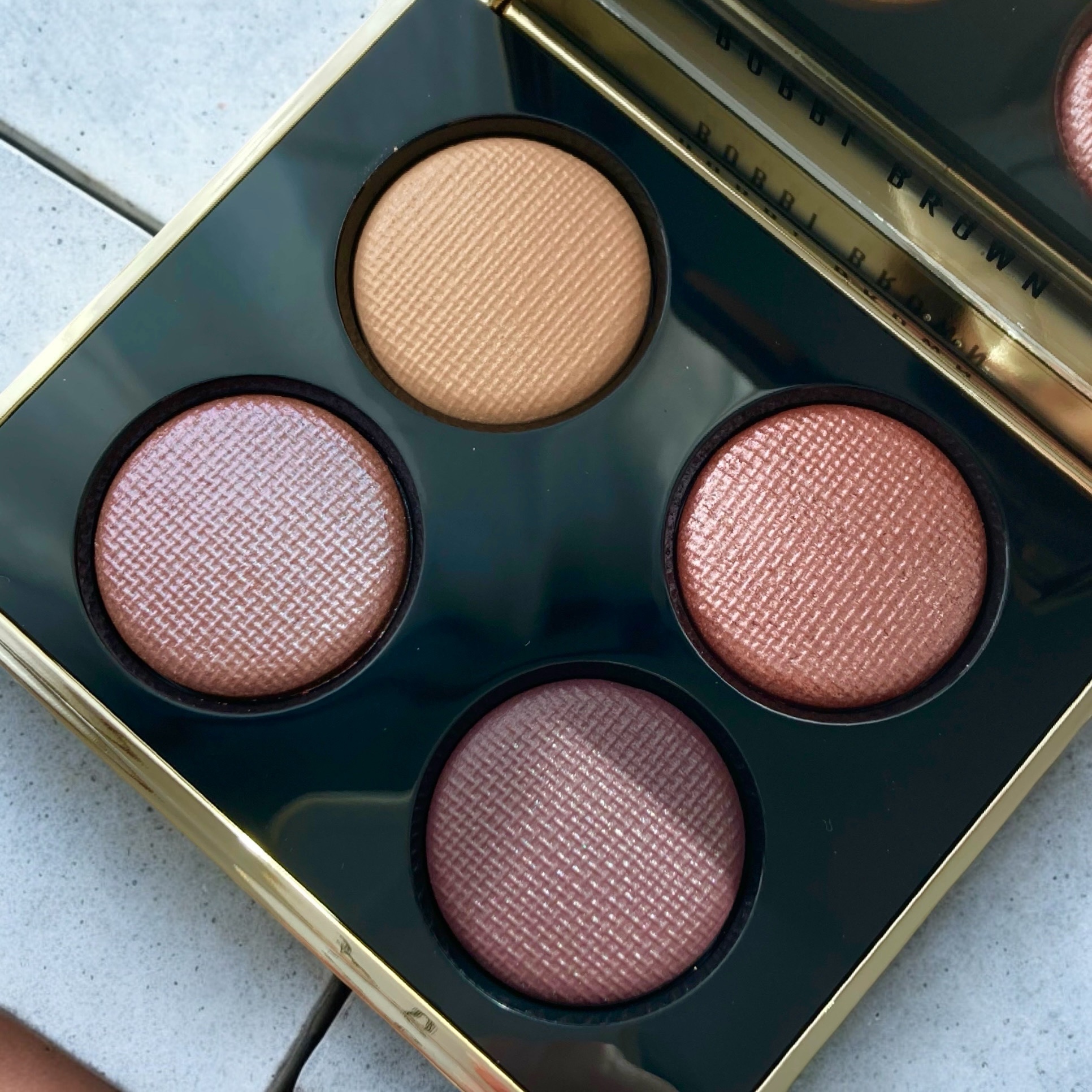 ボビイ ブラウン / スタークロスド リュクス アイシャドウ クォードの