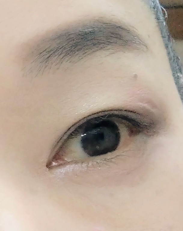 ラ・プレリー / ピュアG ラディアンス アイクリームの公式商品情報