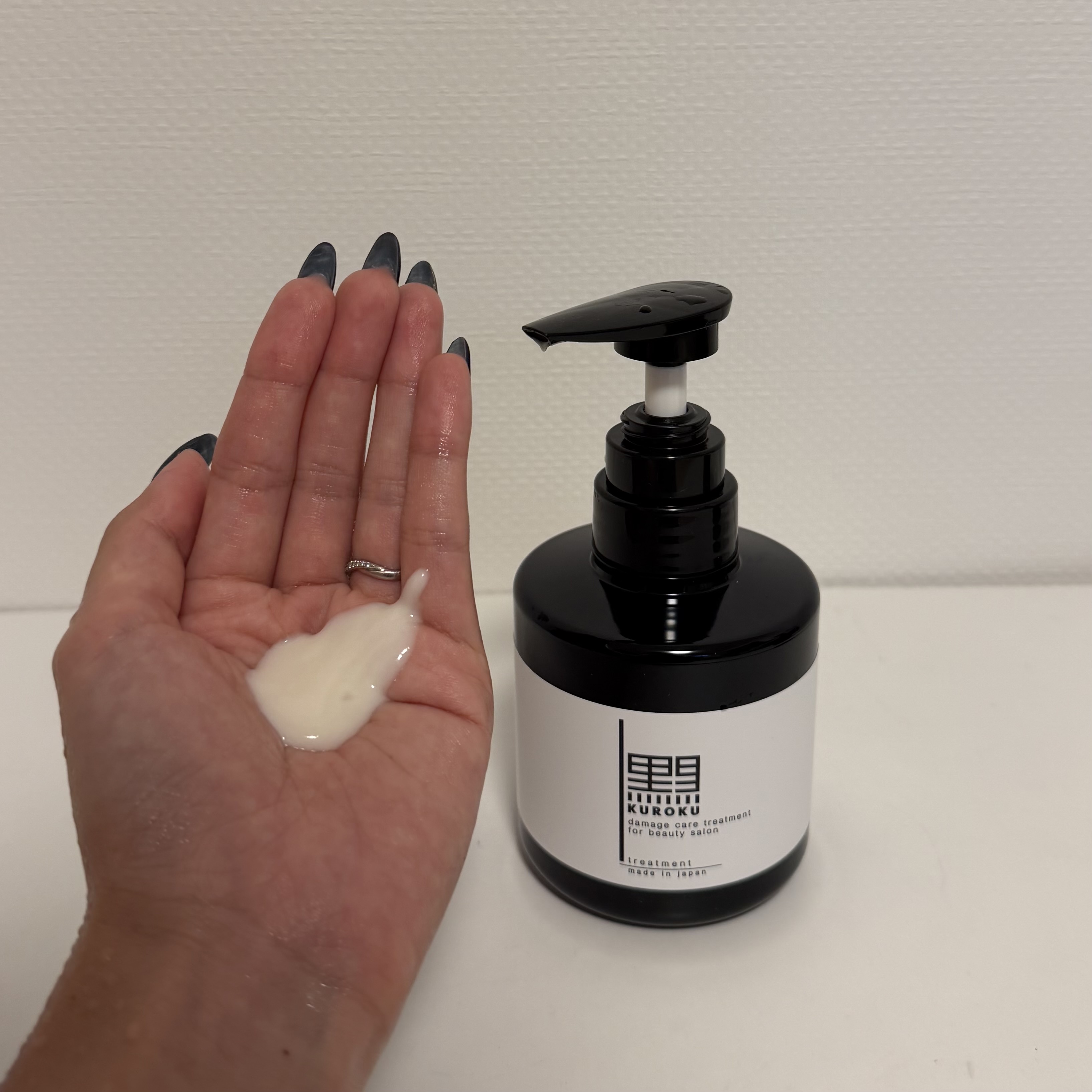 KUROKU / KUROKUスカルプシャンプーfor ビューティーサロン／ダメージ
