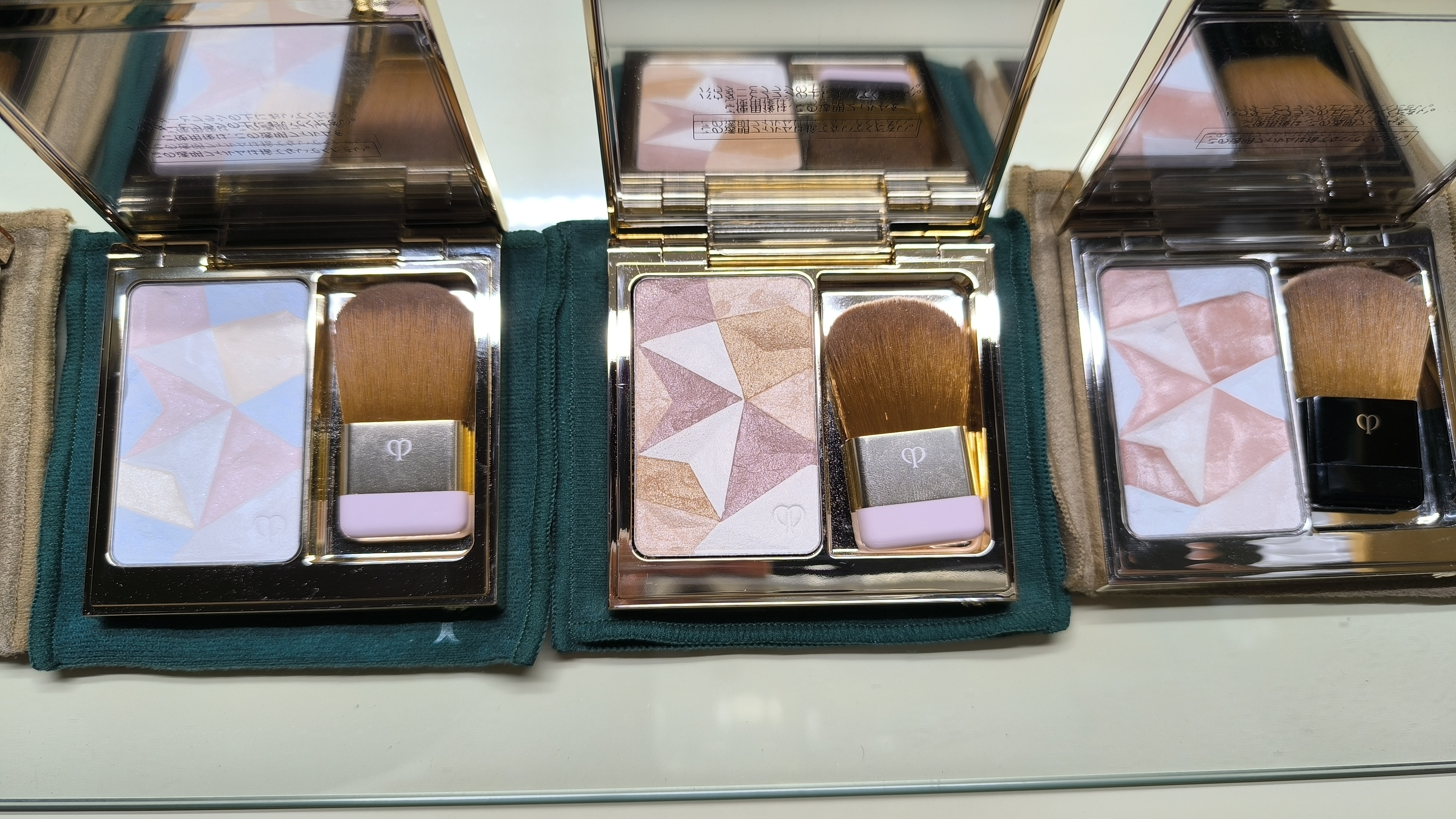 クレ・ド・ポー ボーテ / レオスールデクラ 103の公式商品情報｜美容