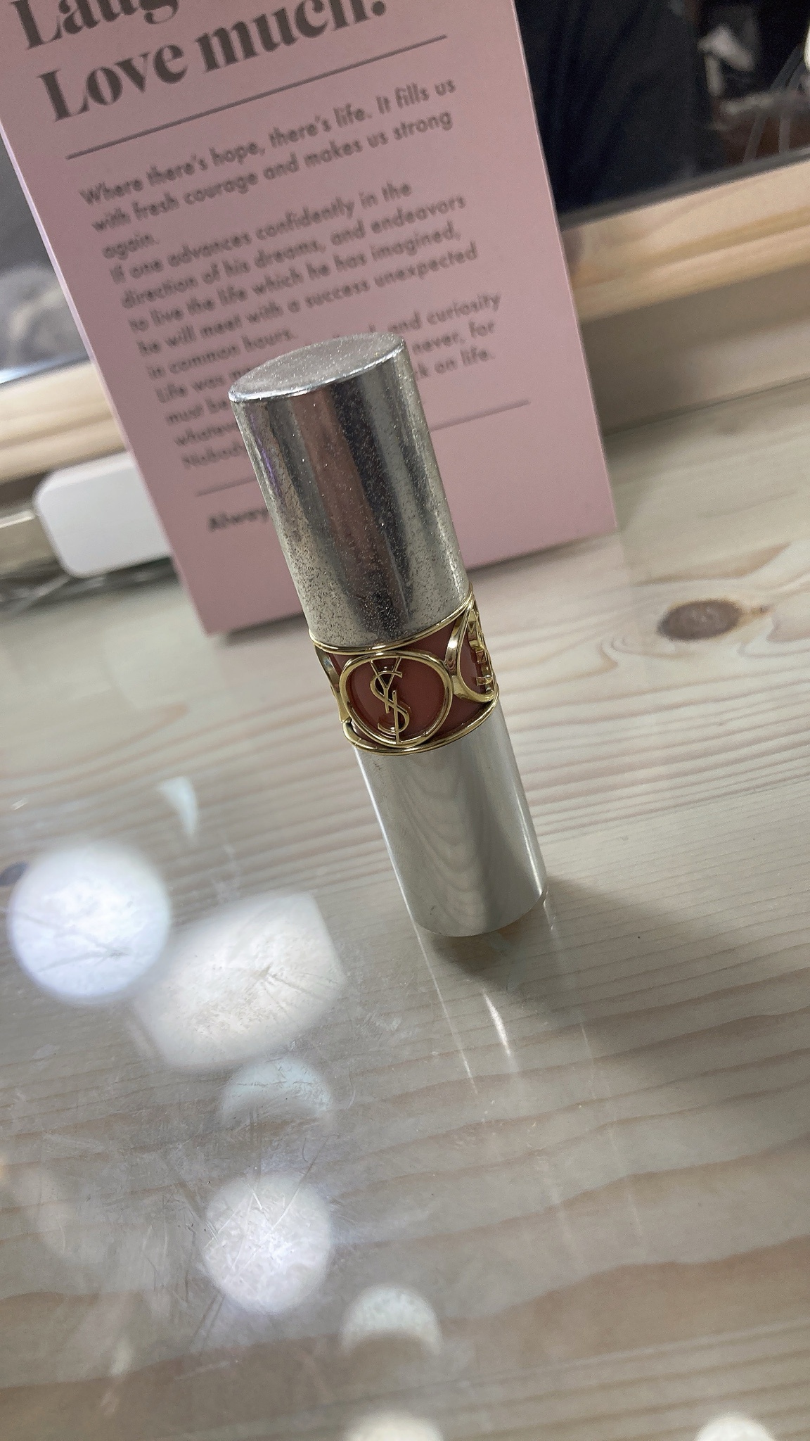 イヴ・サンローラン / ルージュ ヴォリュプテ ロックシャイン N°1