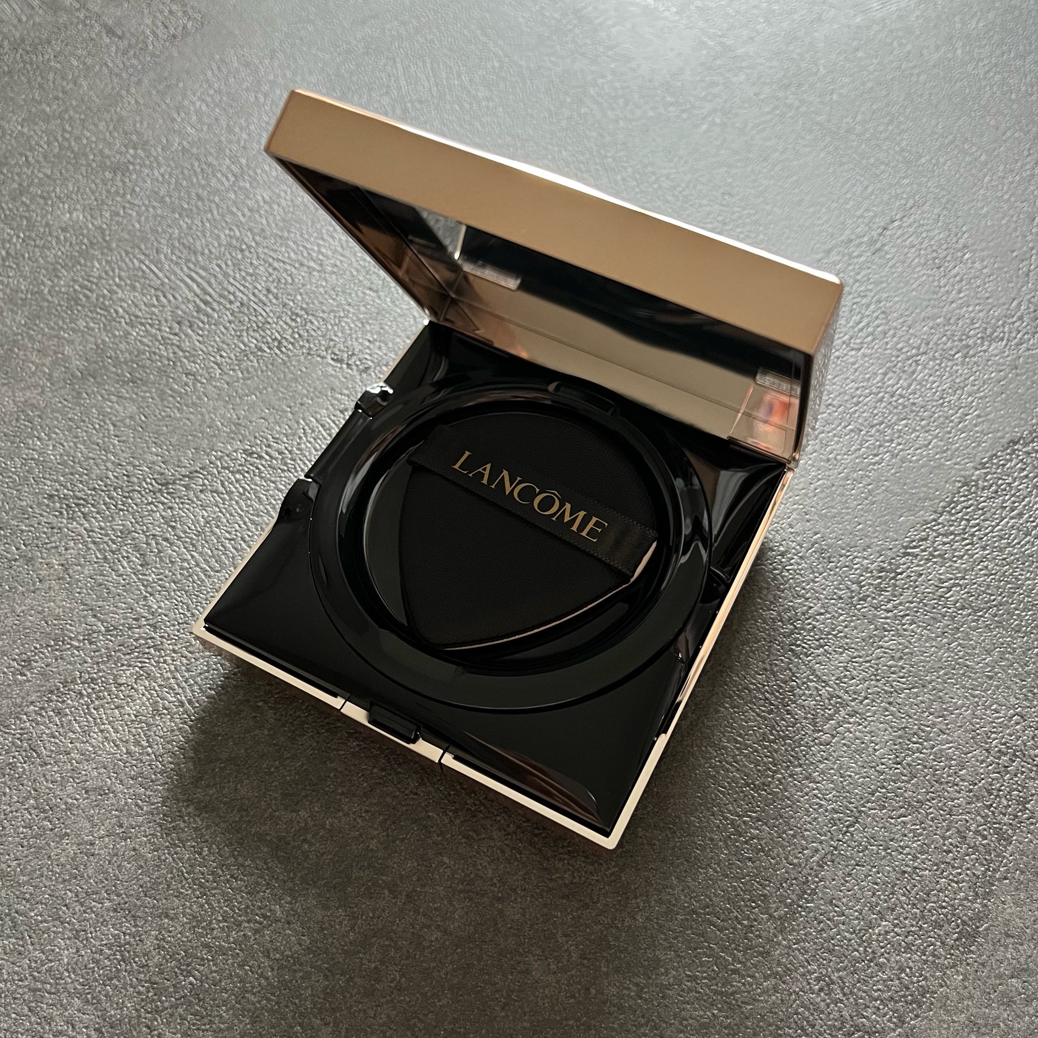 ランコム / アプソリュ タン クッションコンパクト(旧) 100の公式商品