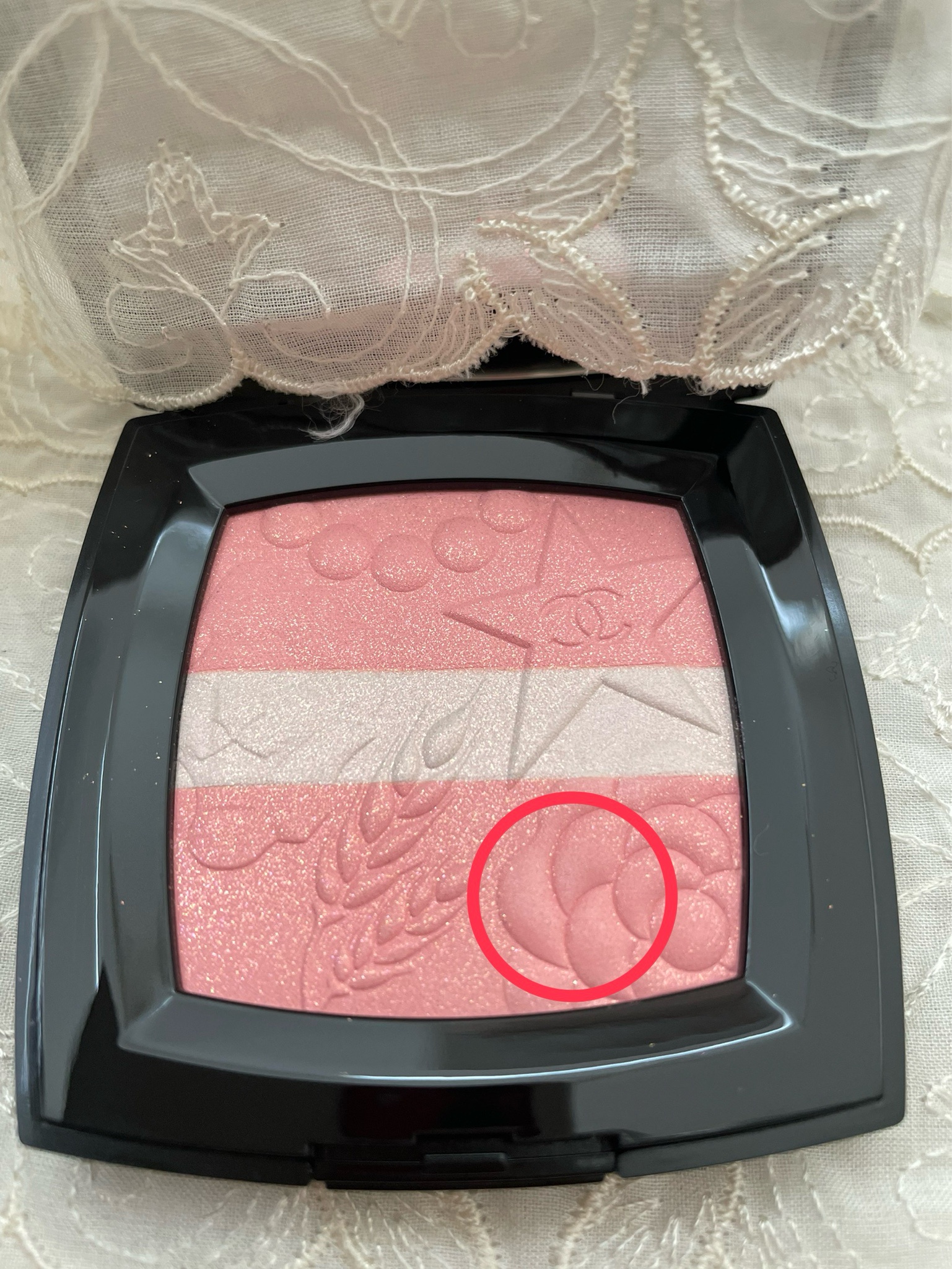 シャネル / レ シーニュ ドゥ シャネルの公式商品情報｜美容・化粧品