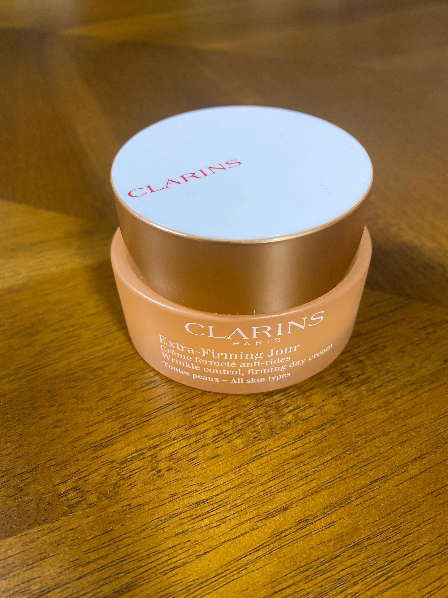 クラランス / ファーミング EX デイ クリーム SP オールスキンの公式