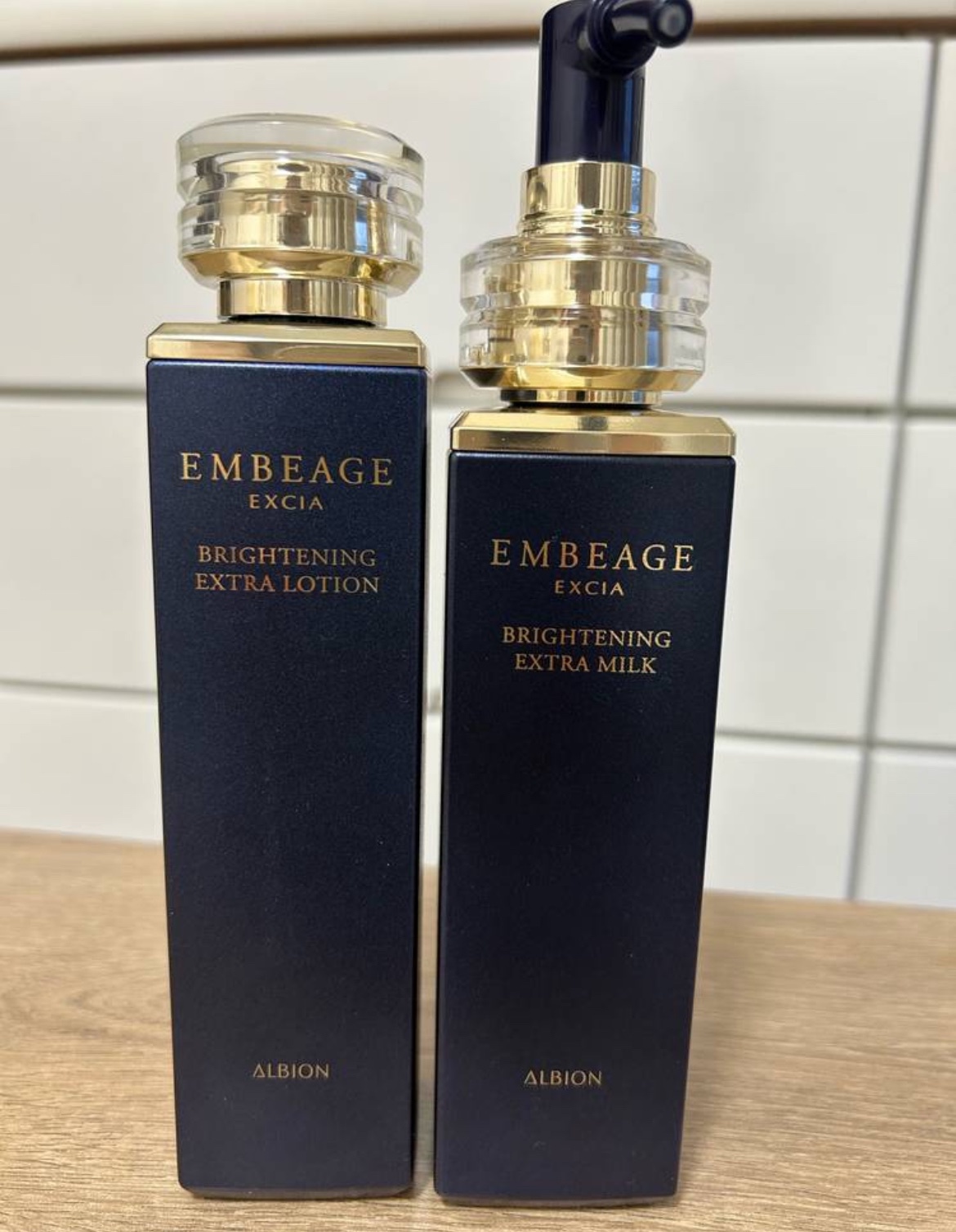 アルビオン / エクシア アンベアージュ ブライトニング エクストラ