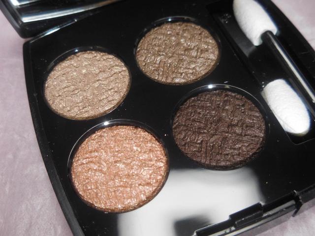 シャネル / レ キャトル オンブル ツイード 04 ツイード ブラン エ