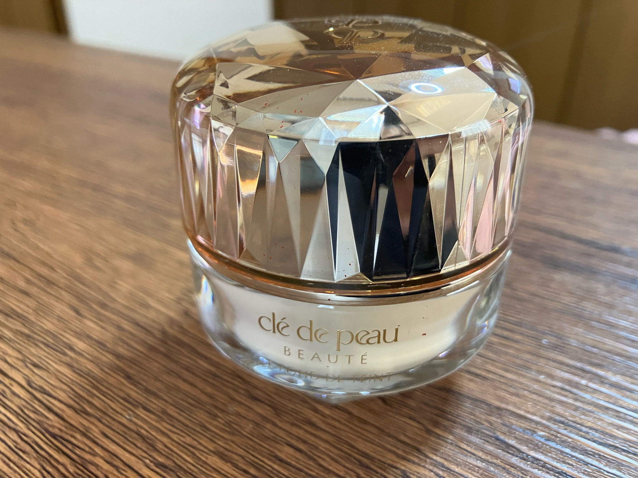 クレ・ド・ポー ボーテ / ル・フォンドゥタンn ベージュオークル20の