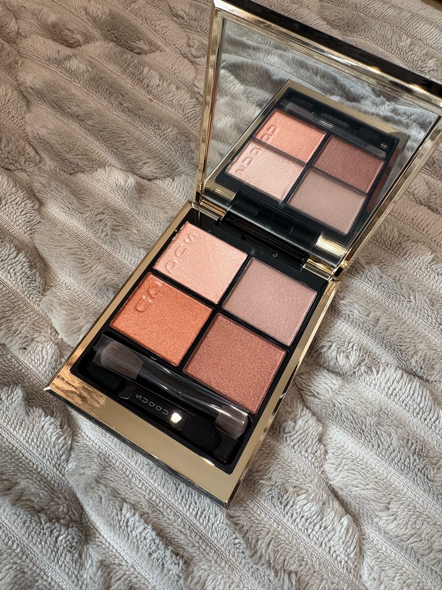 SUQQU(スック) / シグニチャー カラー アイズ 02 陽香色 -YOUKOUIROの