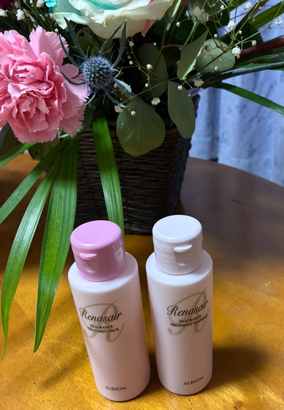 アルビオン / ルネセア フレグランス トリートメント シャンプーの公式