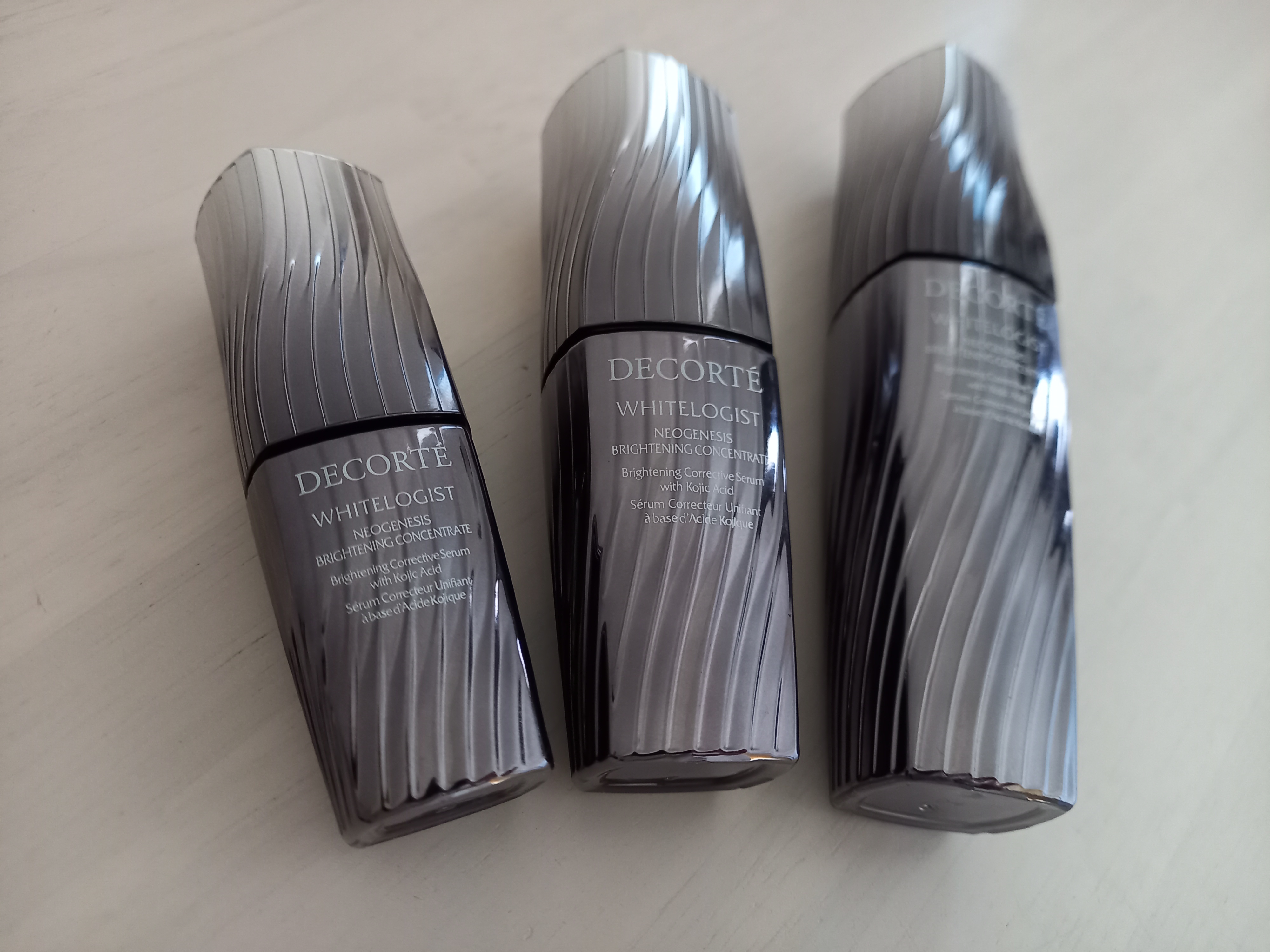 コスメデコルテ / ホワイトロジスト ネオジェネシス ブライトニング