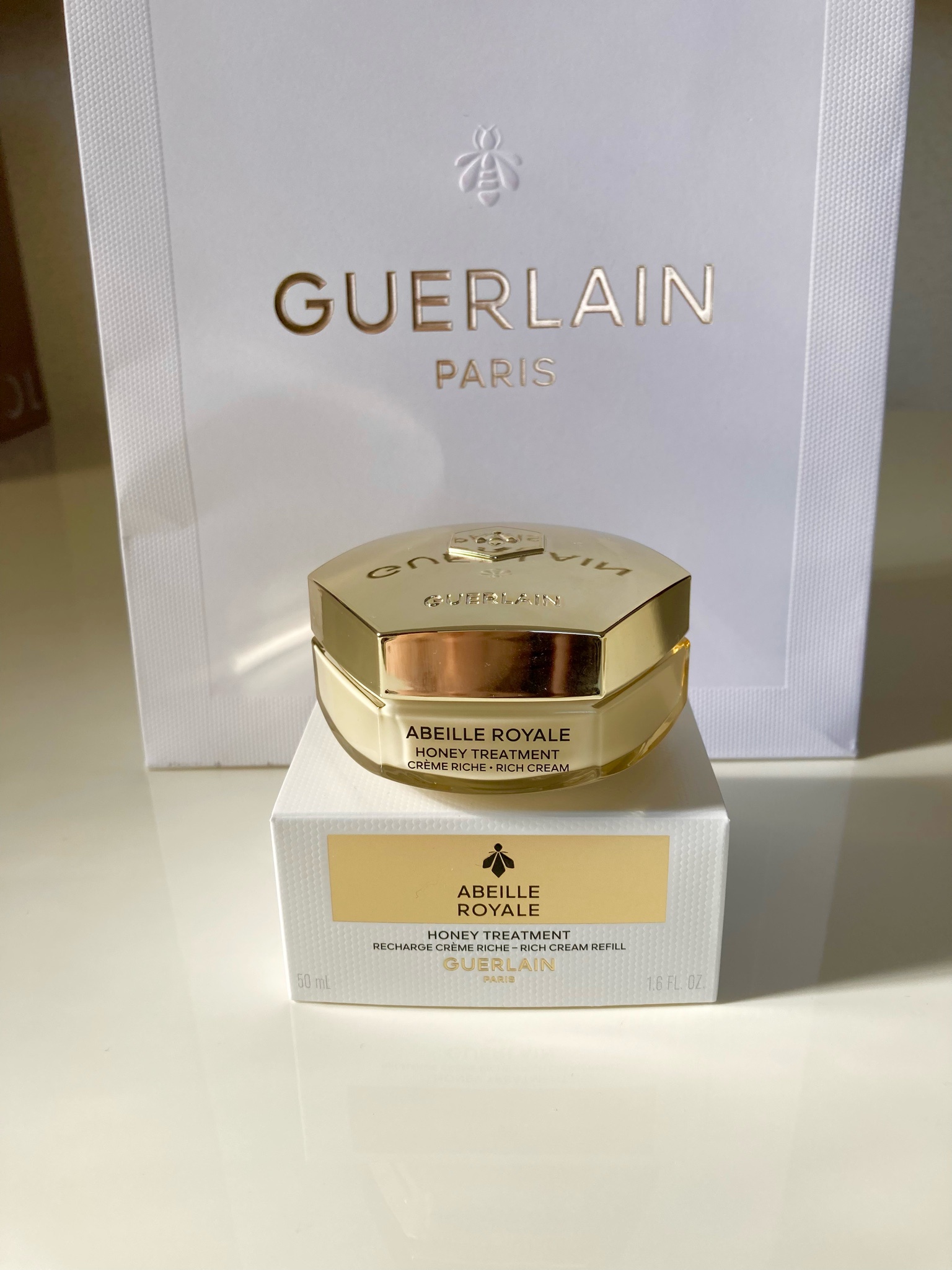 ゲラン / アベイユ ロイヤル トリートメント リッチ クリームの公式