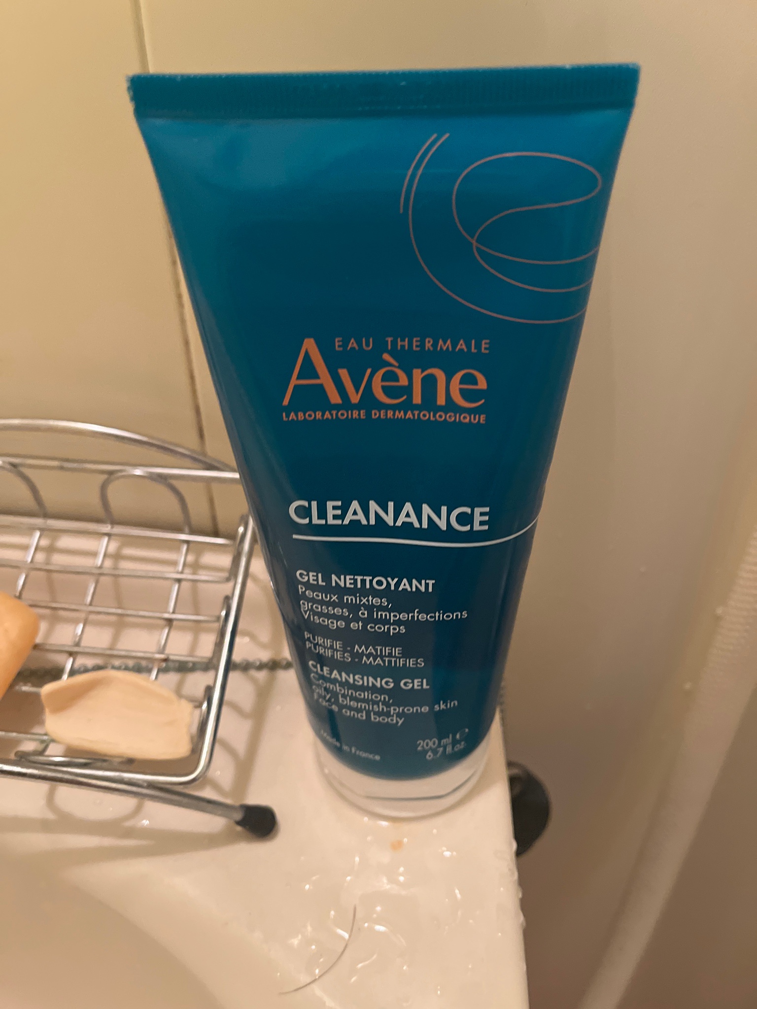 アベンヌ / クリナンス オイルコントロール ジェルウォッシュ 200mlの