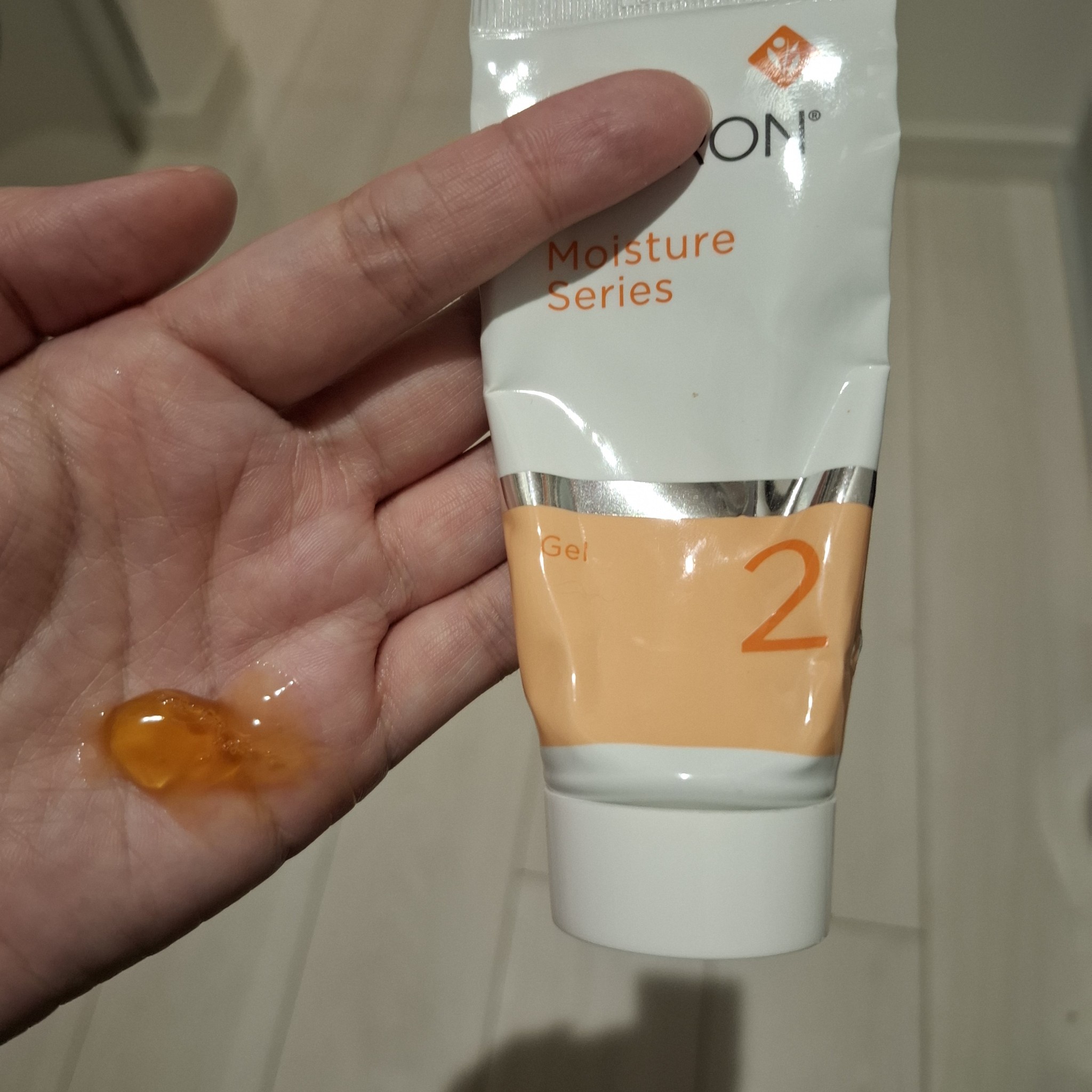 エンビロン / モイスチャージェル2の公式商品情報｜美容・化粧品情報は