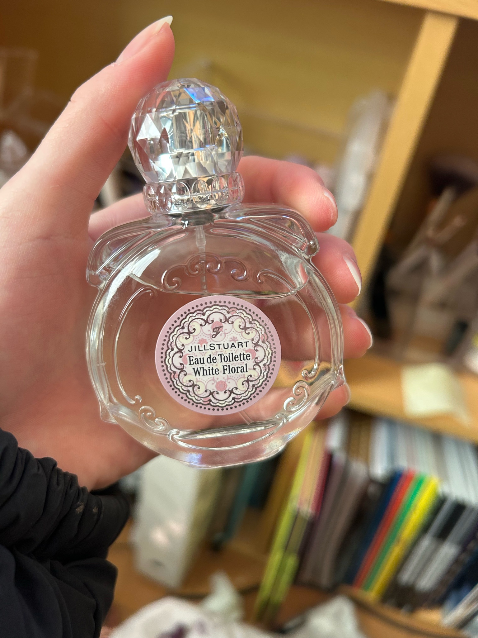 ジルスチュアート / ホワイトフローラル オードトワレ 50mlの公式商品