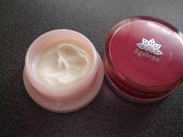 ageless(アージュレス) / プレミアムフェイスクリームの公式商品情報