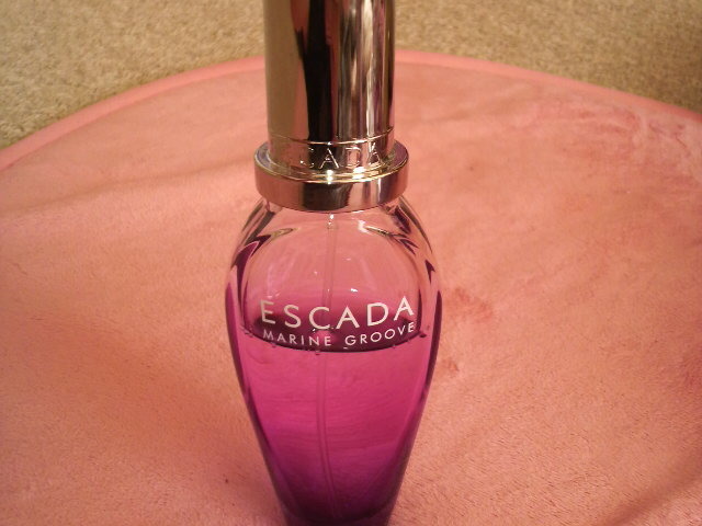 エスカーダ(海外) / マリン グルーヴ オードトワレの公式商品情報