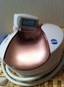 Panasonic / 光美容器 光エステ(ボディ用) ES-WH70の公式商品情報