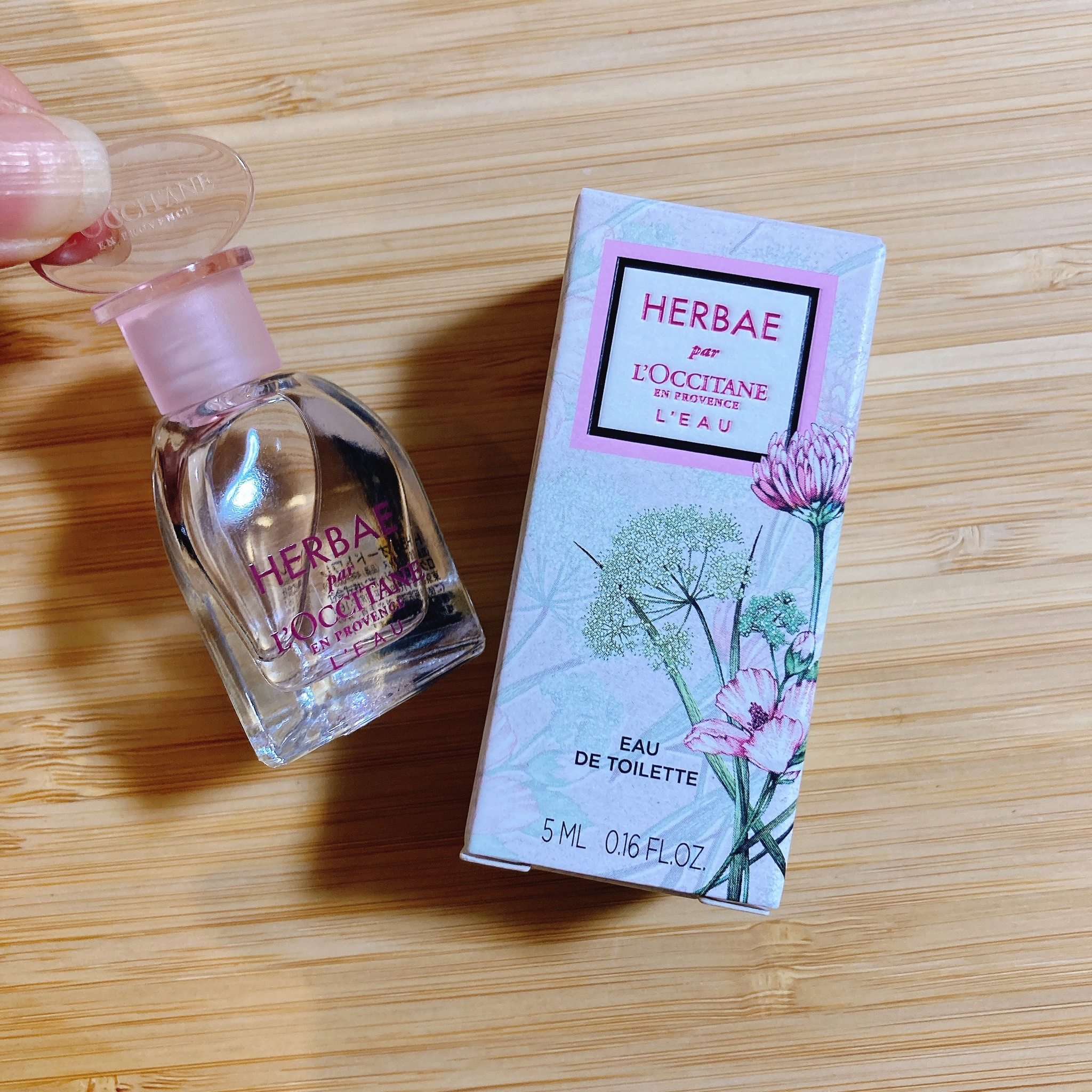 ロクシタン / エルバブランシュ オードトワレの公式商品情報｜美容