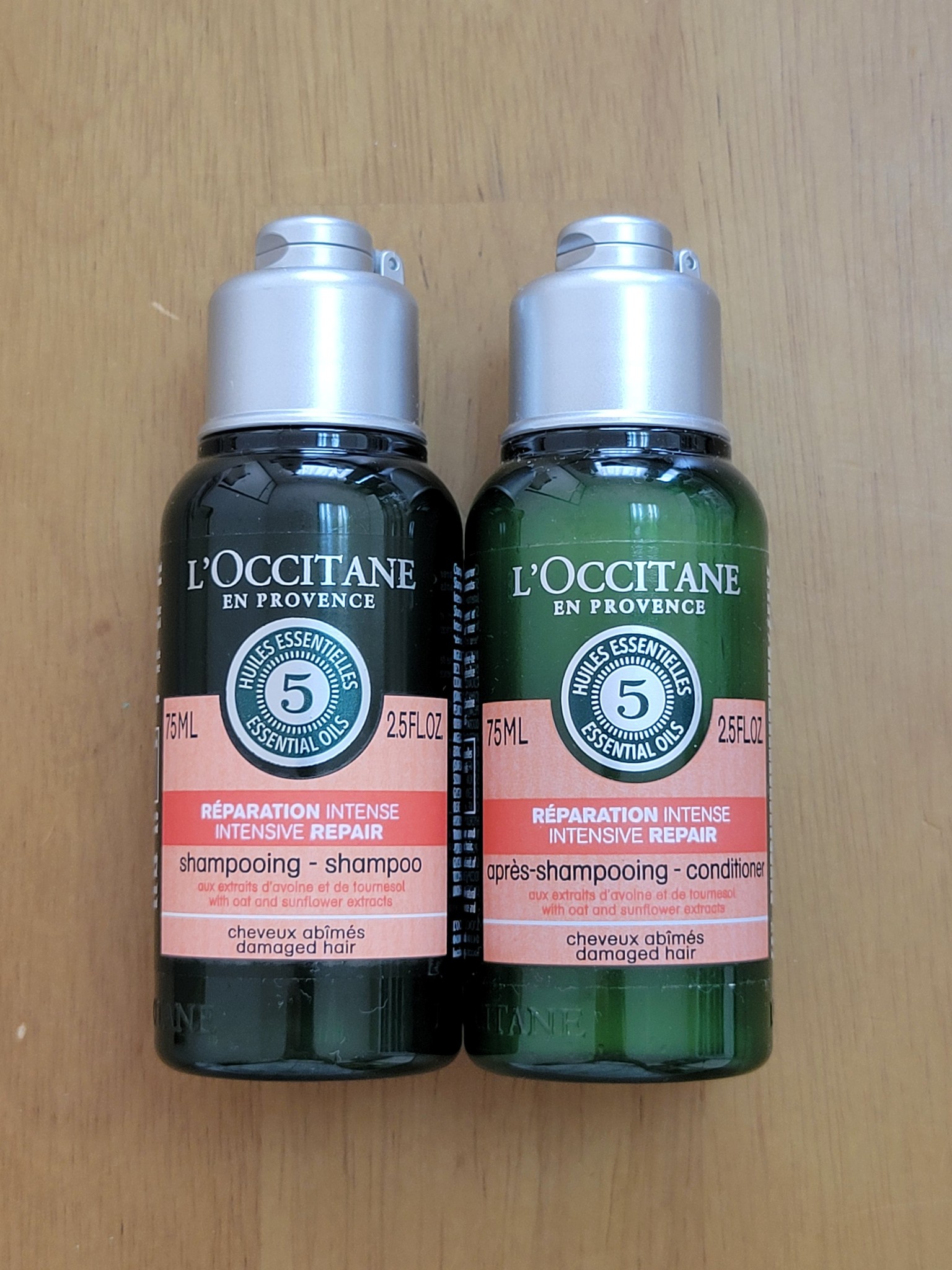 ロクシタン / ファイブハーブス リペアリングシャンプー