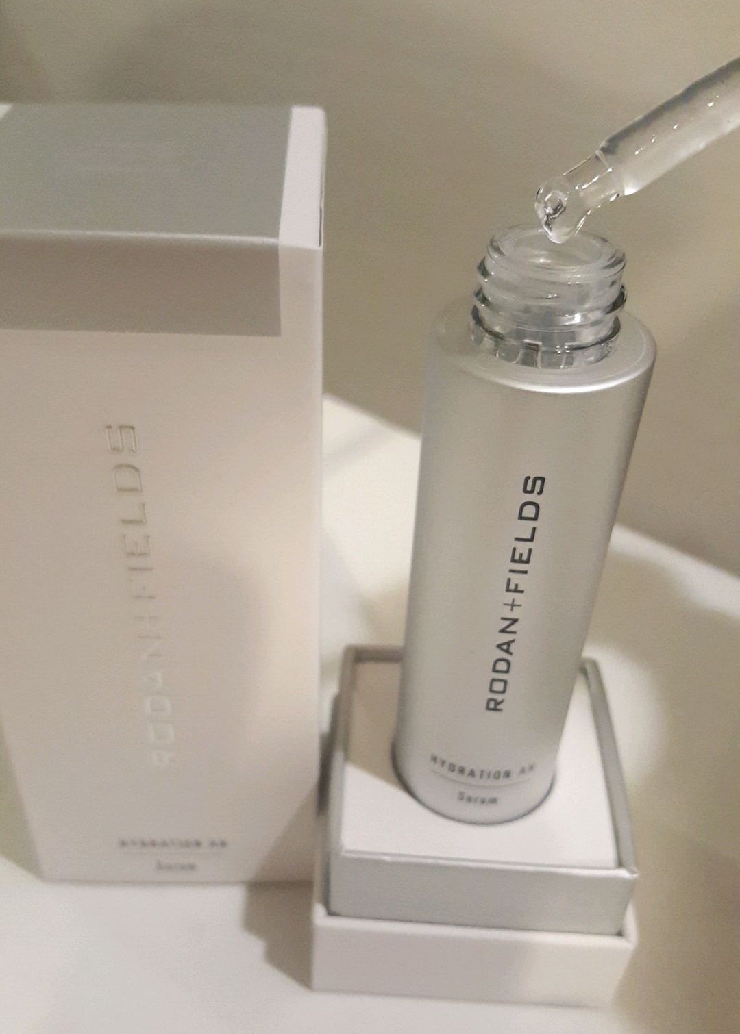 ロダン＋フィールズ / エンハンスメンツ ハイドレーション AH セラムの