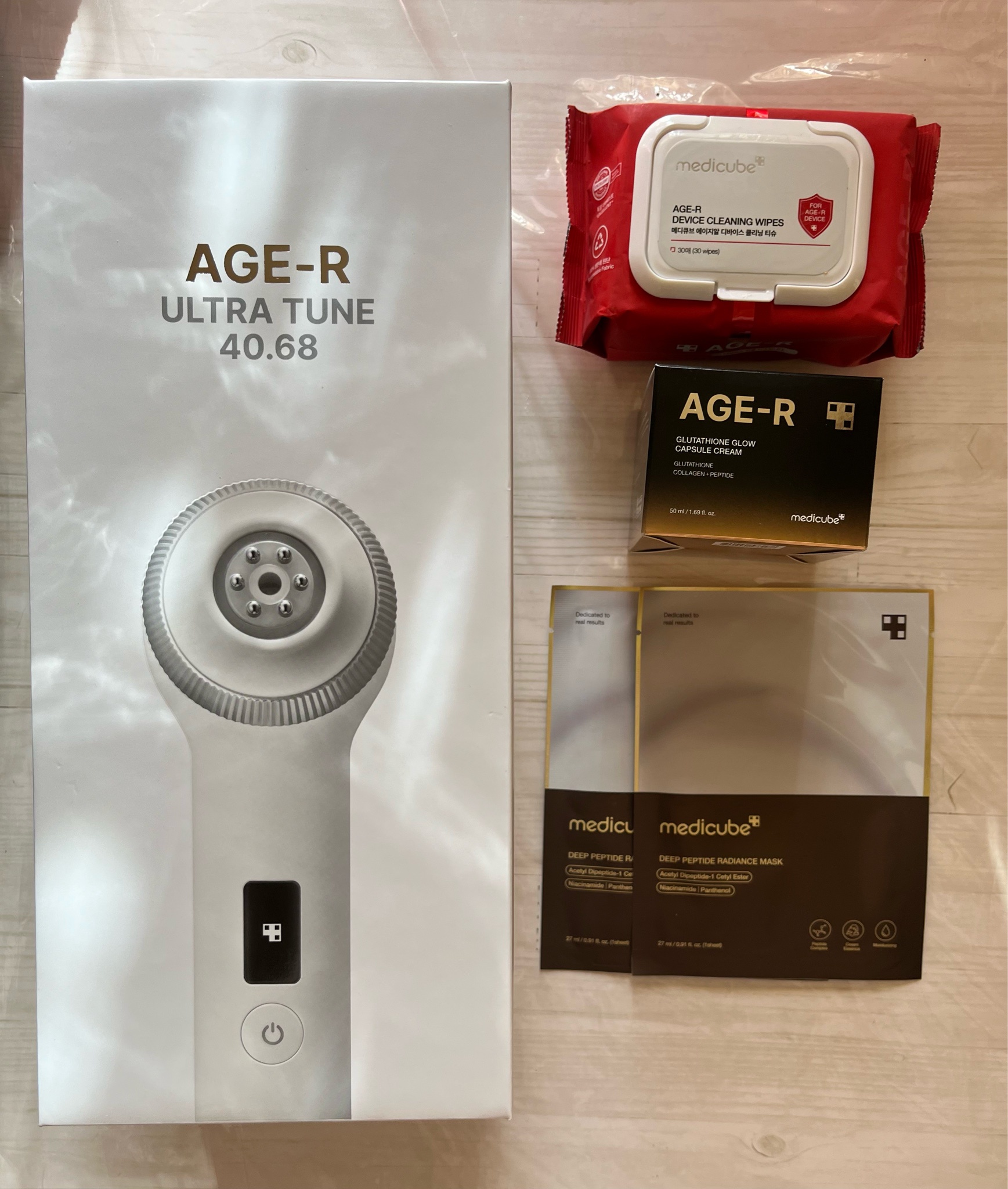 MEDICUBE(メディキューブ) / AGE-R ウルトラチューン40.68の公式商品