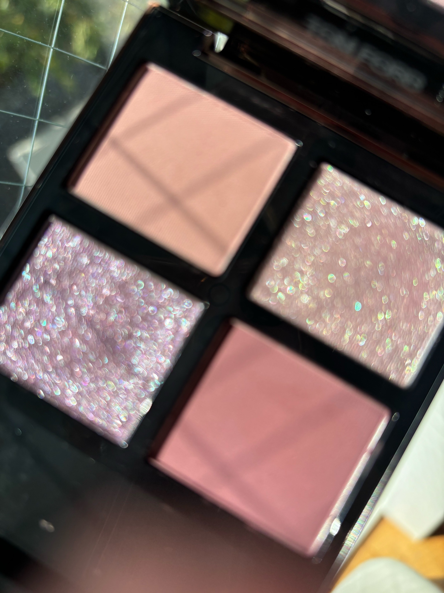 トム フォード ビューティ / アイ カラー クォード 39C バイオレット