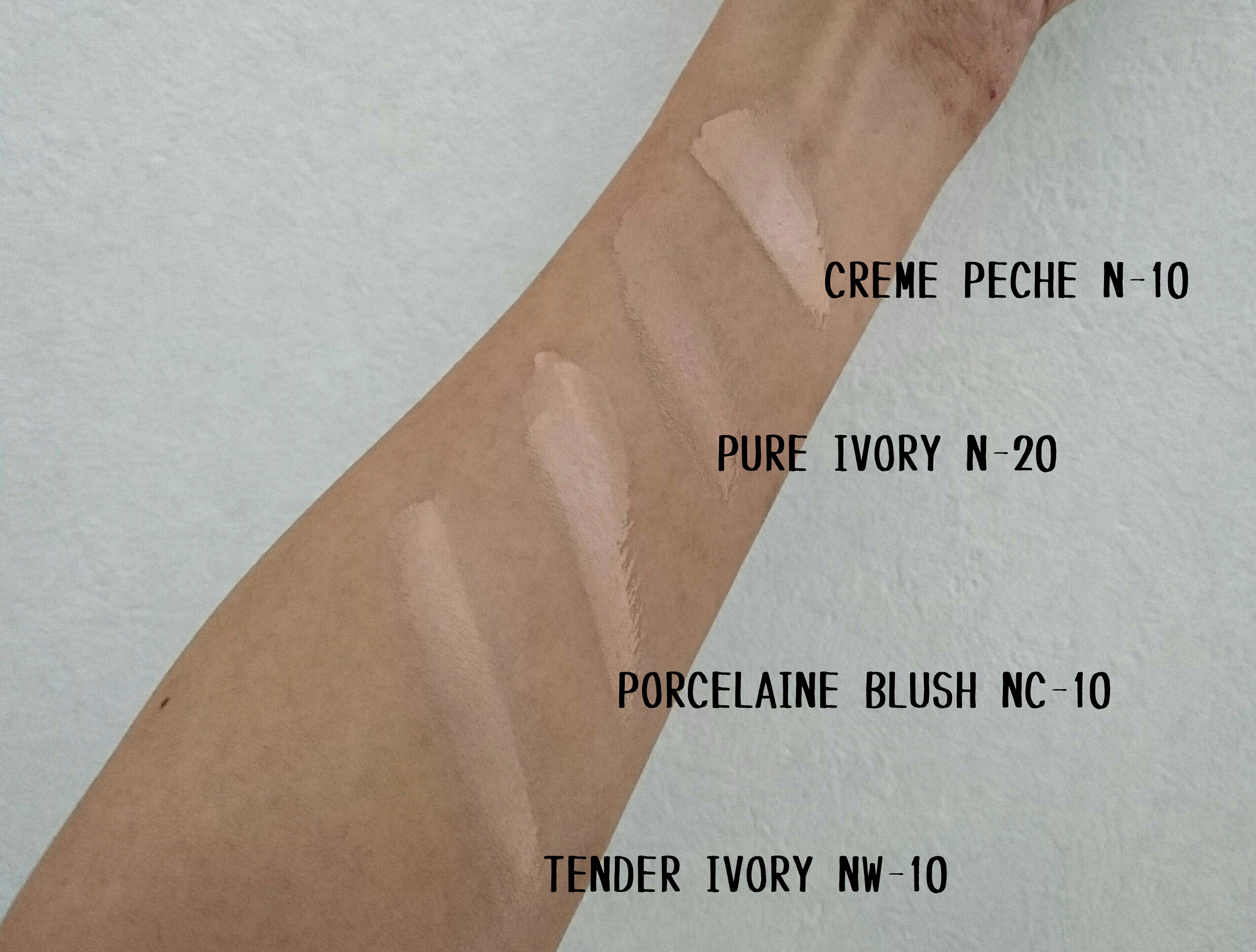 ラ・プレリー / SC エッセンス‐イン‐ファンデーション ピュア