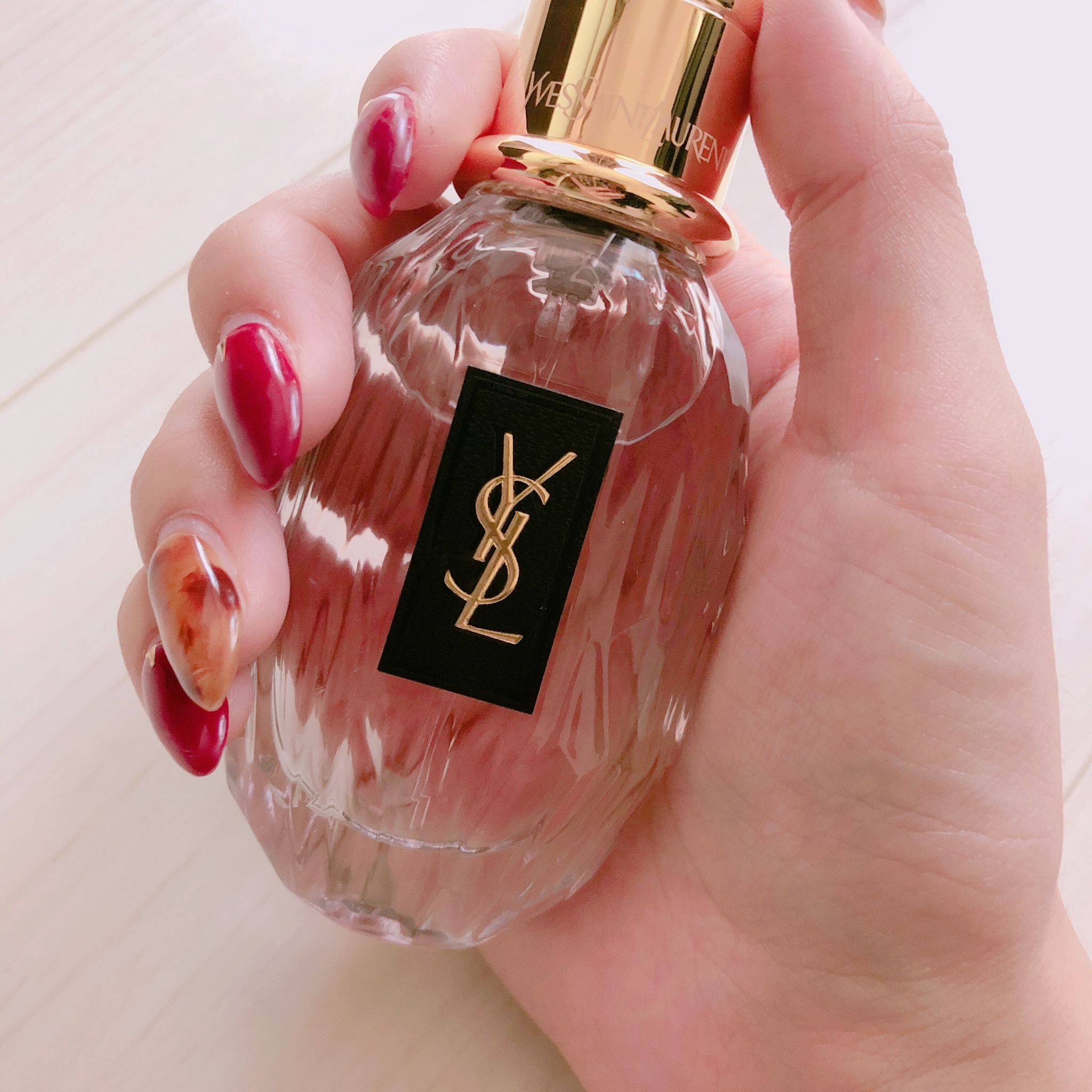 イヴ・サンローラン / パリジェンヌ オーデパルファムの公式商品情報