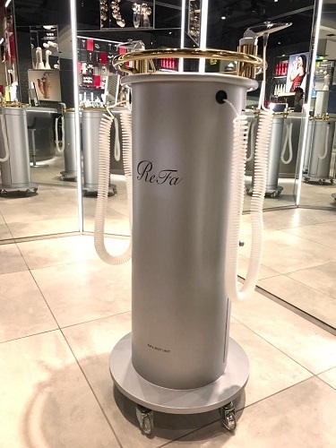 話題の炭酸美容を手軽に体験できる体感型ショップ | ReFaブランド