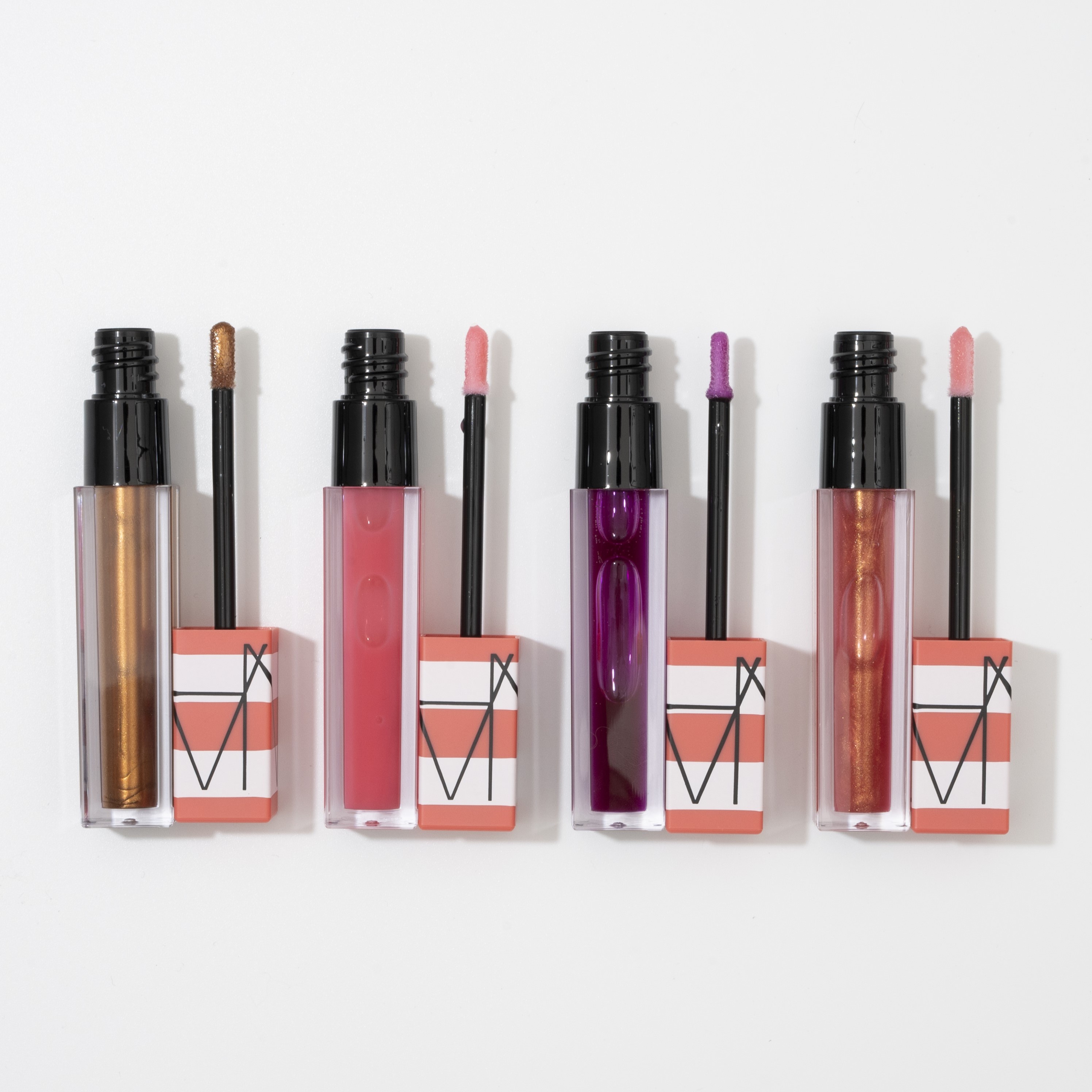 予約受付中】リゾート気分に浸る限定コレクションが登場！チーク