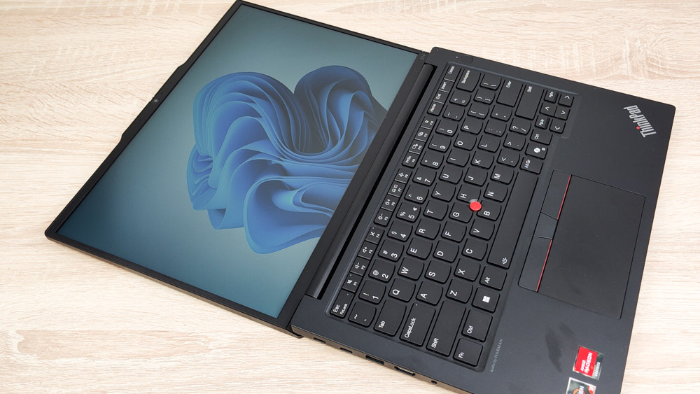 ラミエル ThinkPad E14 Gen6 AMD ThinkPad E14 Gen 6(AMD) | パワフル